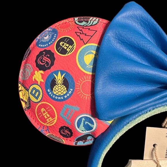 Authentic Disney Loungefly DVC Blue & Red Minnie Mouse Ears Headband - NWT - Picture 4 of 5